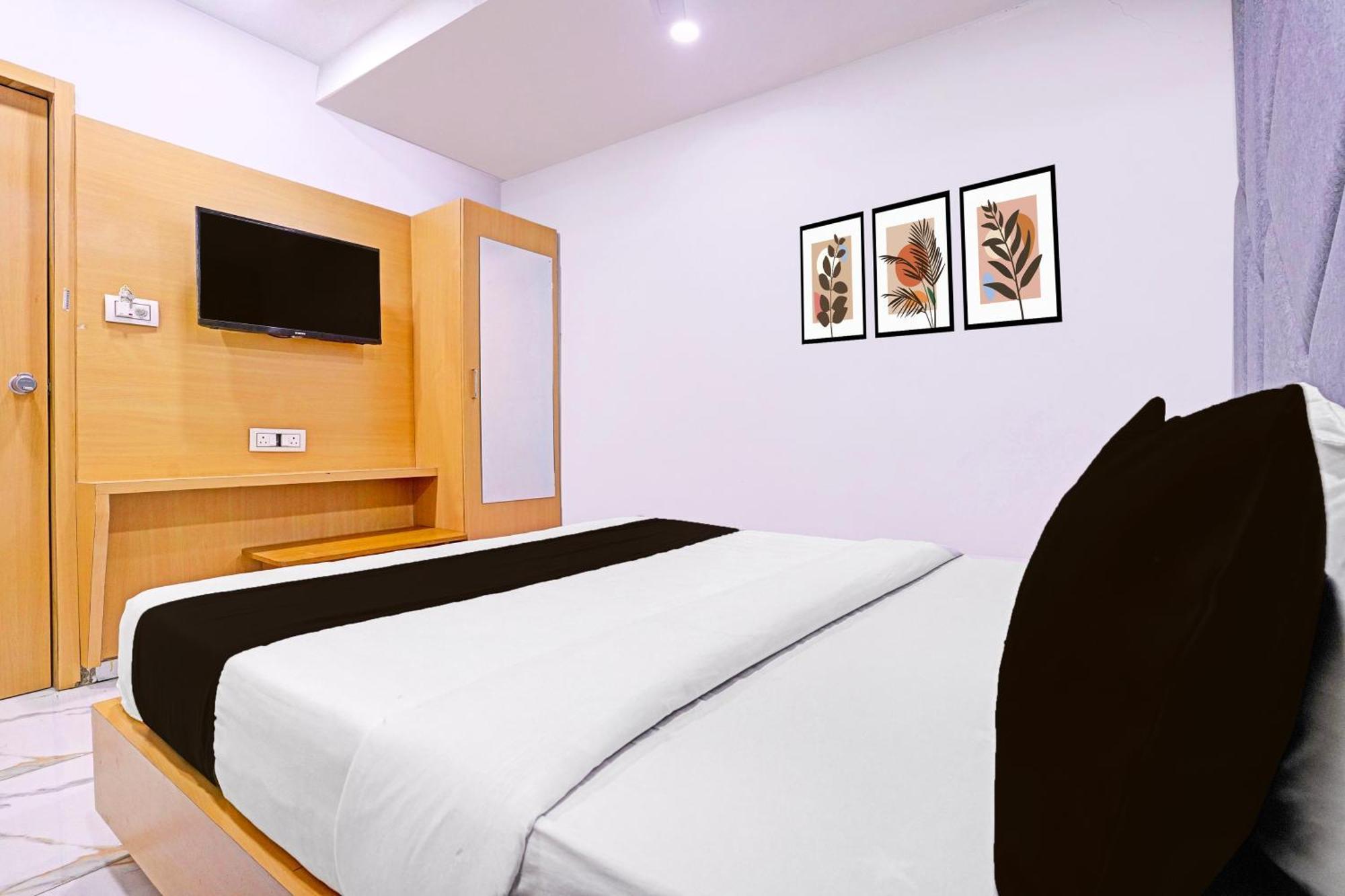 Hotel O Patang 24 Ahmedabad Extérieur photo