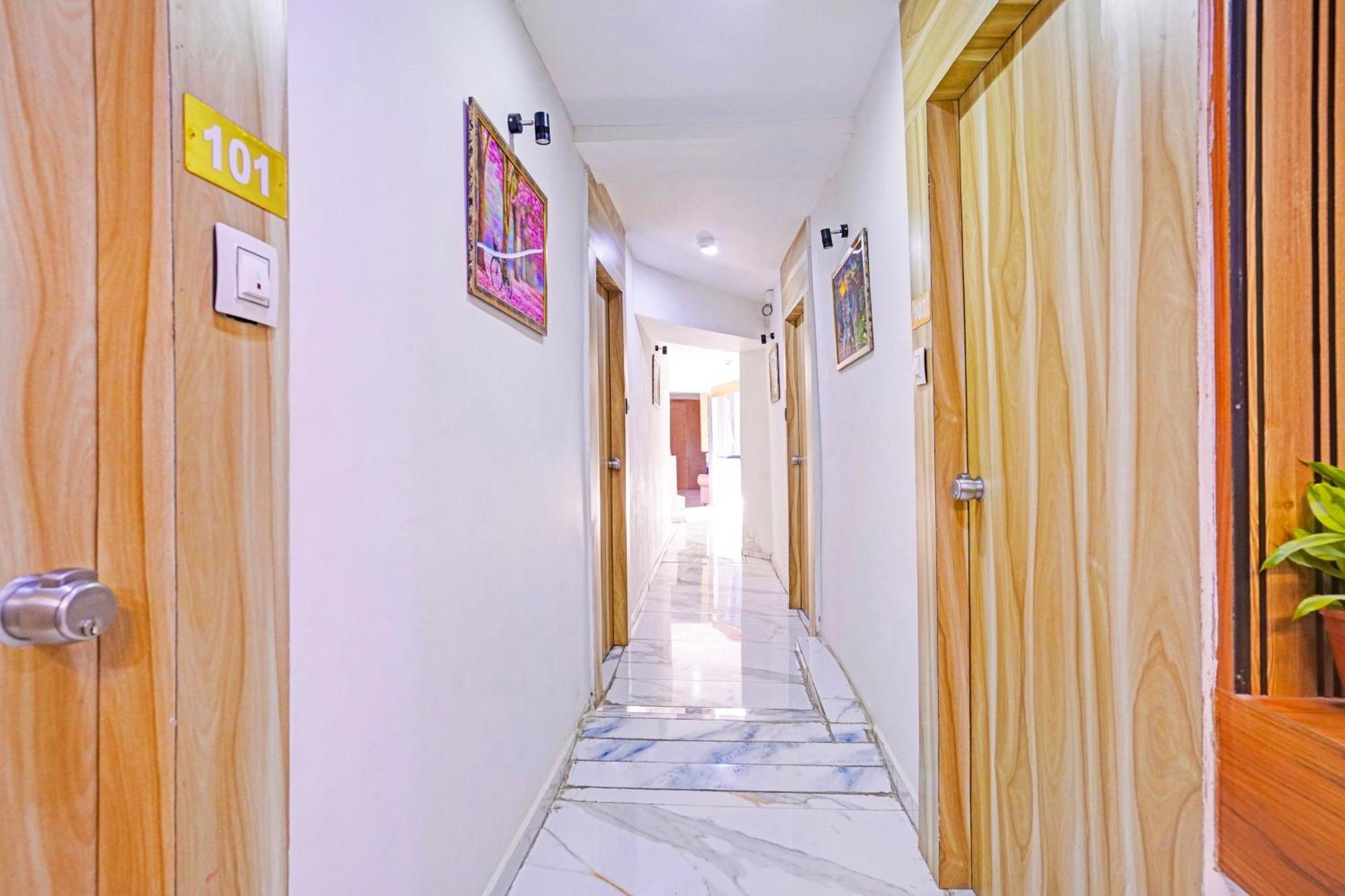 Hotel O Patang 24 Ahmedabad Extérieur photo